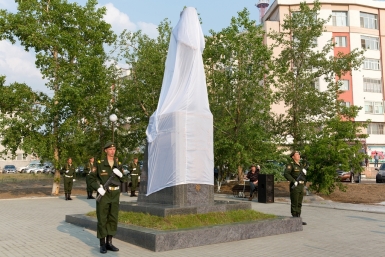 На открытии памятника Алдару Цыденжапову в Улан-Удэ Александра Данилова, UlanMedia