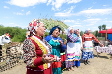 Фестиваль казачьей культуры Единение проходит в Улан-Удэ Александра Данилова, UlanMedia