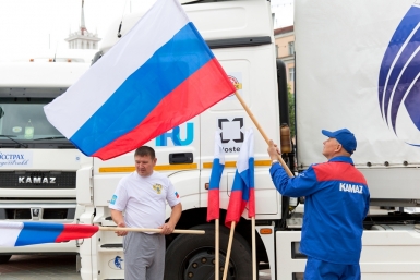 В Улан-Удэ встретили участников автопробега Китай-Монголия-Россия Александра Данилова, UlanMedia