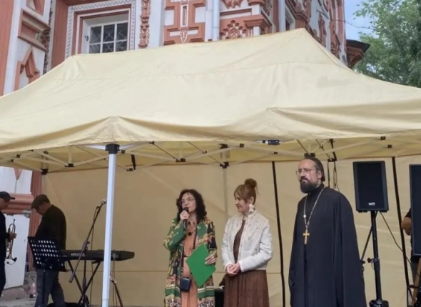В Иркутске открылась вторая серия выставки "История о вере, дружбе и Сибири"