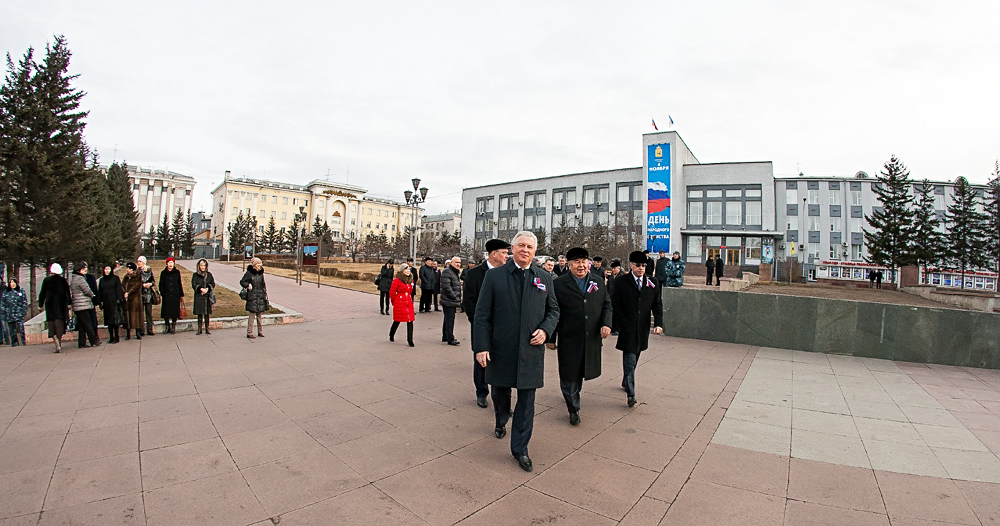 Празднование Дня народного единства прошло в столице Бурятии, Фото с места события собственное