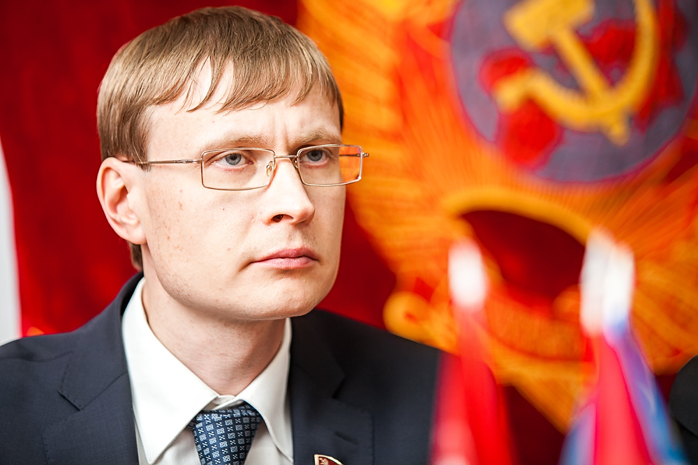 Второй секретарь рескома КПРФ Виктор Малышенко, Фото с места события собственное