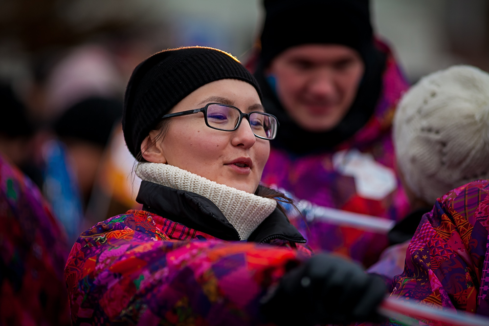 Праздничный салют ожидают на площади , Фото с места события собственное
