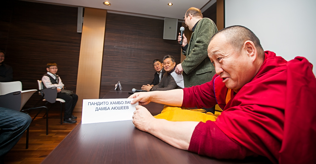 Пандито Хамбо лама Дамба Аюшеев, Фото с места события собственное