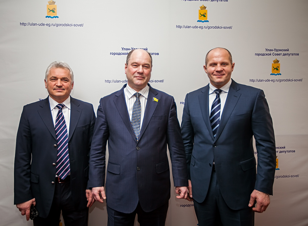 Голков не ниже Емельяненко?, Фото с места события собственное