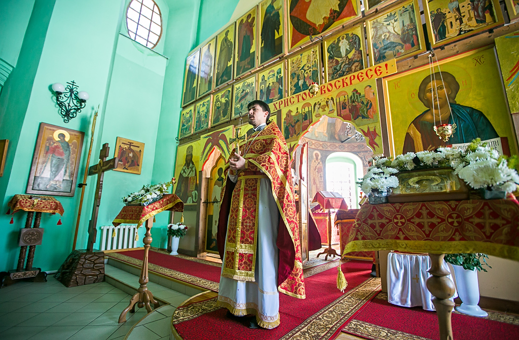 Молодежная Литургия, Фото с места события собственное
