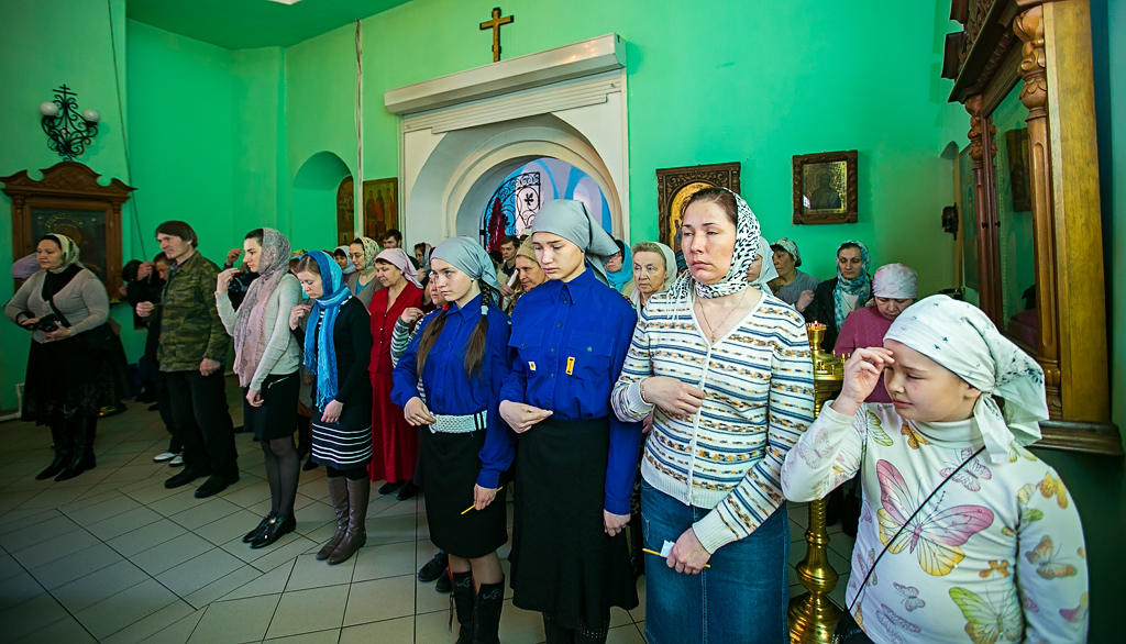 Молодежная Литургия, Фото с места события собственное
