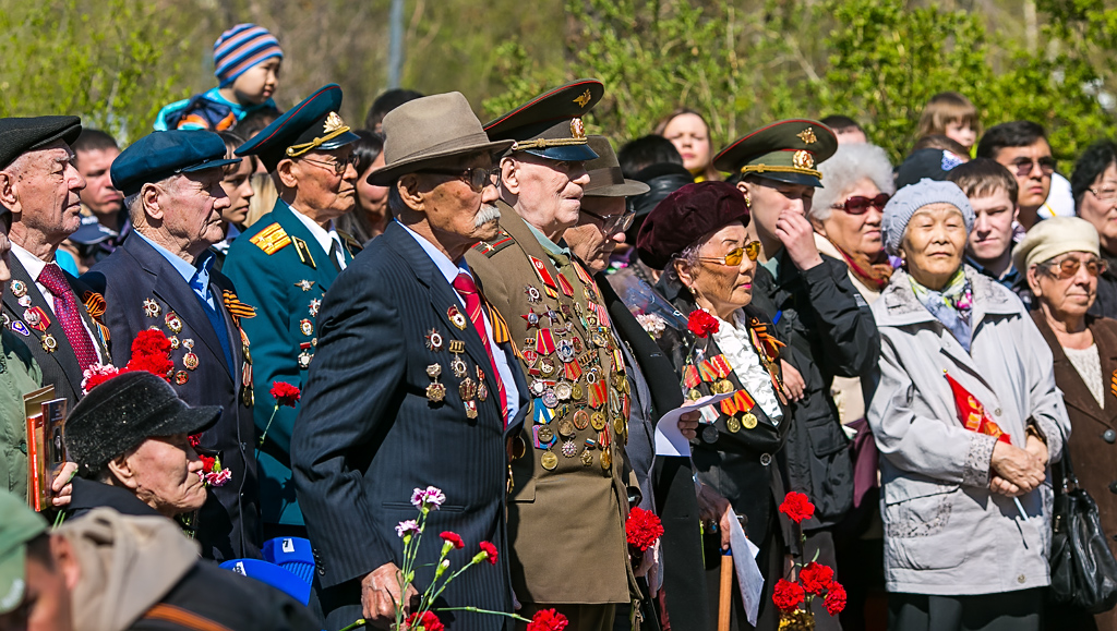 Парад, посвященный 69-й годовщине Победы, прошел в Улан-Удэ, Фото с места события собственное