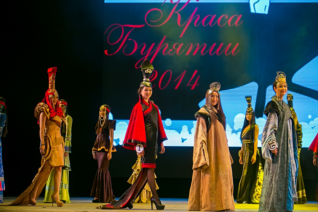Конкурс "Краса Бурятии-2014" прошел в Улан-Удэ, Фото с места события собственное