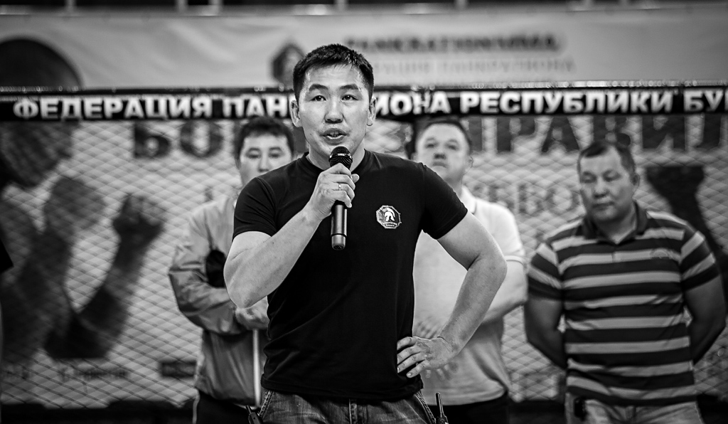 Турнир по панкратиону состоялся в Улан-Удэ сегодня, 14 июня, Фото с места события собственное