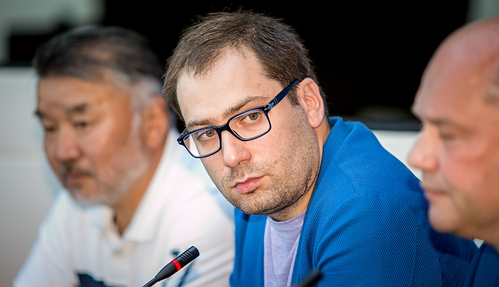 Известный скрипач Дмитрий Коган дал концерт в столице Бурятии, Фото с места события собственное
