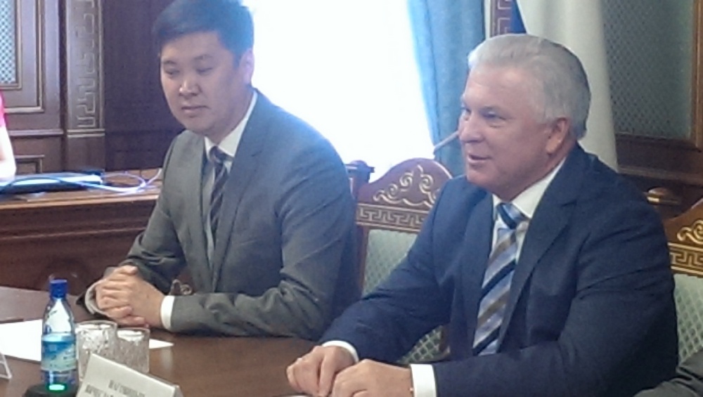 Тушенку, 350-летие Улан-Удэ и другое обсудил глава Бурятии с Ее Императорским Высочеством, Фото с места события собственное