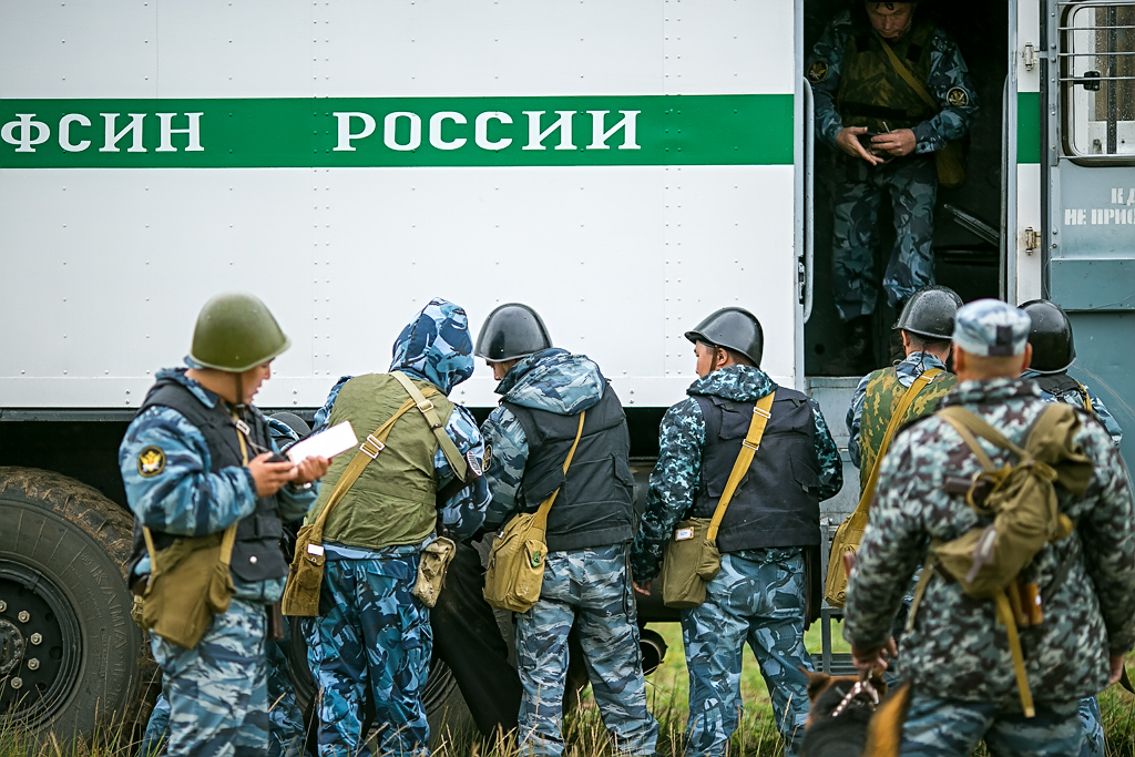 "Бежавших вооруженных осужденных" задержали в ходе специальной операции в Бурятии, Фото с места события собственное