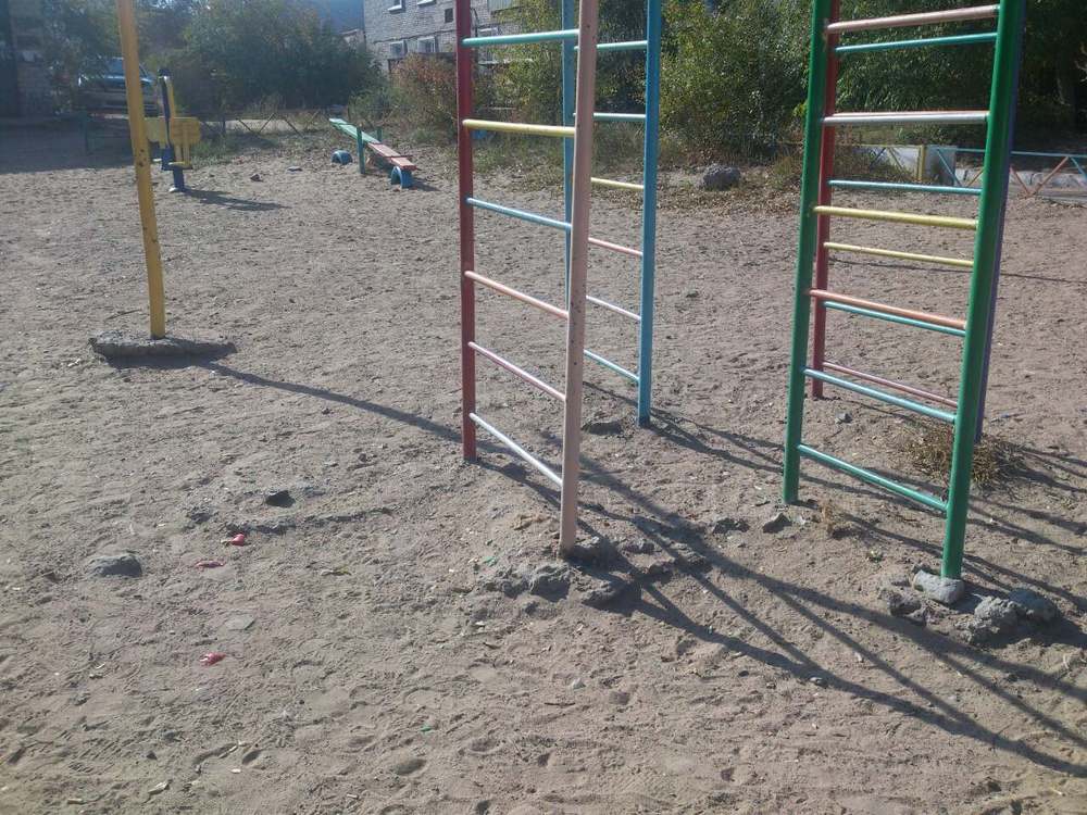 Установка новых детских площадок зависит от наказов - помощник депутата горсовета Улан-Удэ, Фото с места события собственное