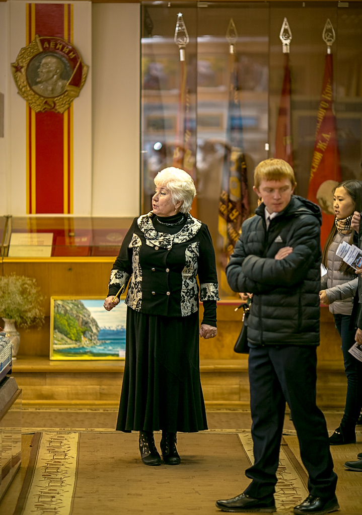 Экскурсию на ЛВРЗ организовали для прессы и общественности в Улан-Удэ, Фото с места события собственное