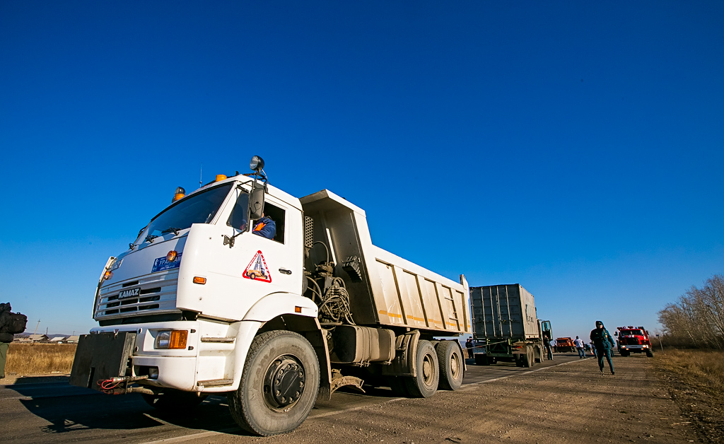 МЧС учения на федеральной трассе , Фото с места события собственное