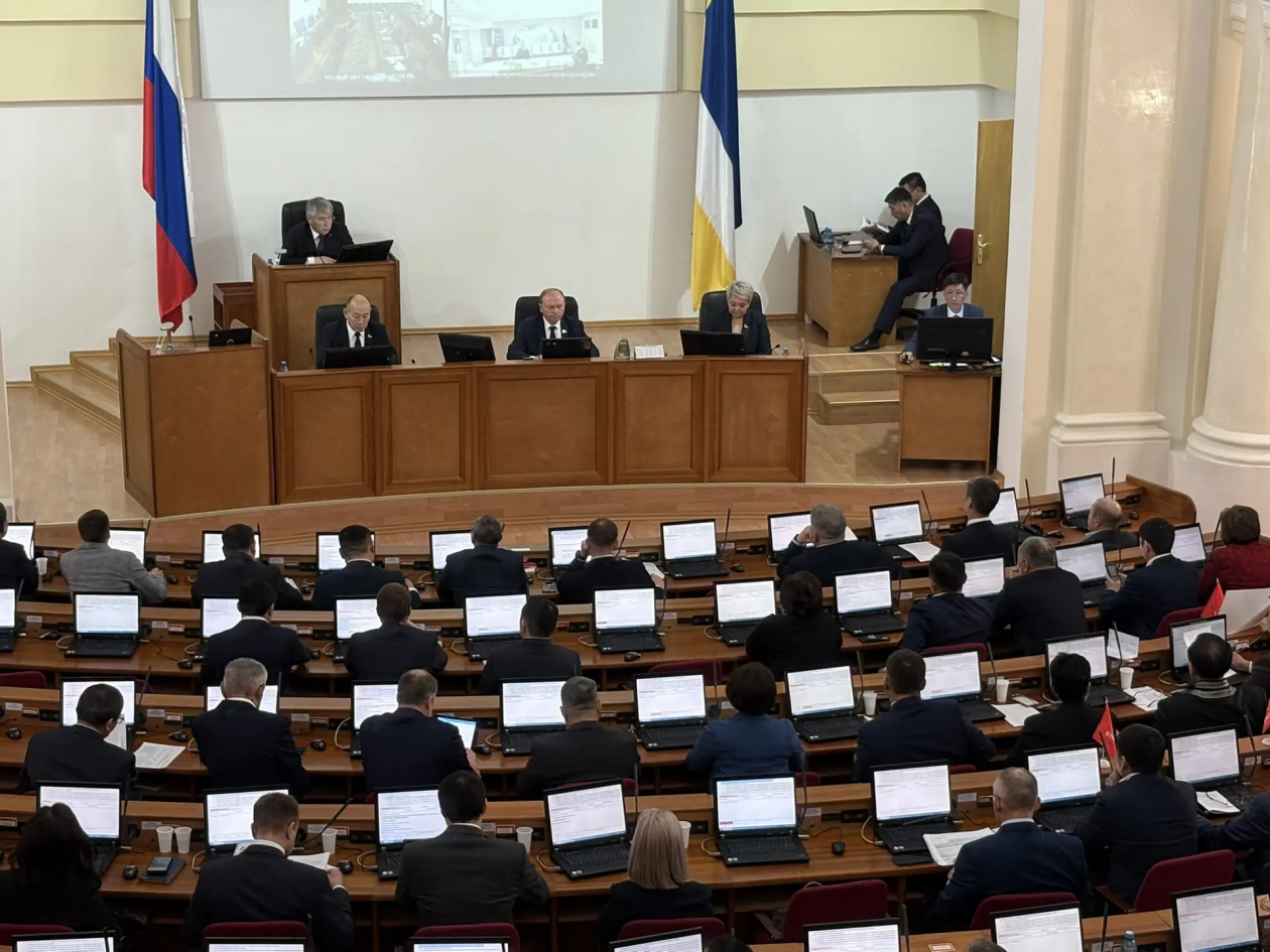 В Улан-Удэ стартовала весенняя сессия Народного Хурала Бурятии пресс-служба Народного Хурала Бурятии