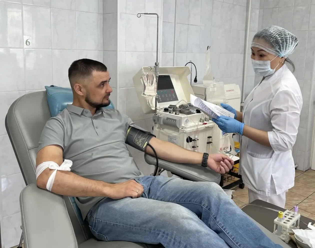 Министр спорта Бурятии Иван Козырев стал донором тромбоцитов Минздрав Бурятии