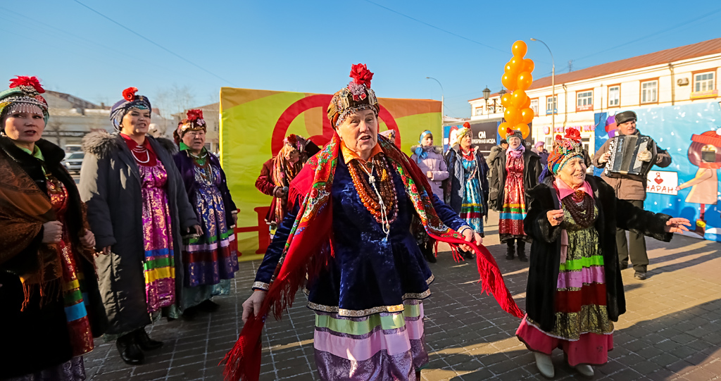 Разноцветные валенки представила фабрика "Наран", Фото с места события собственное