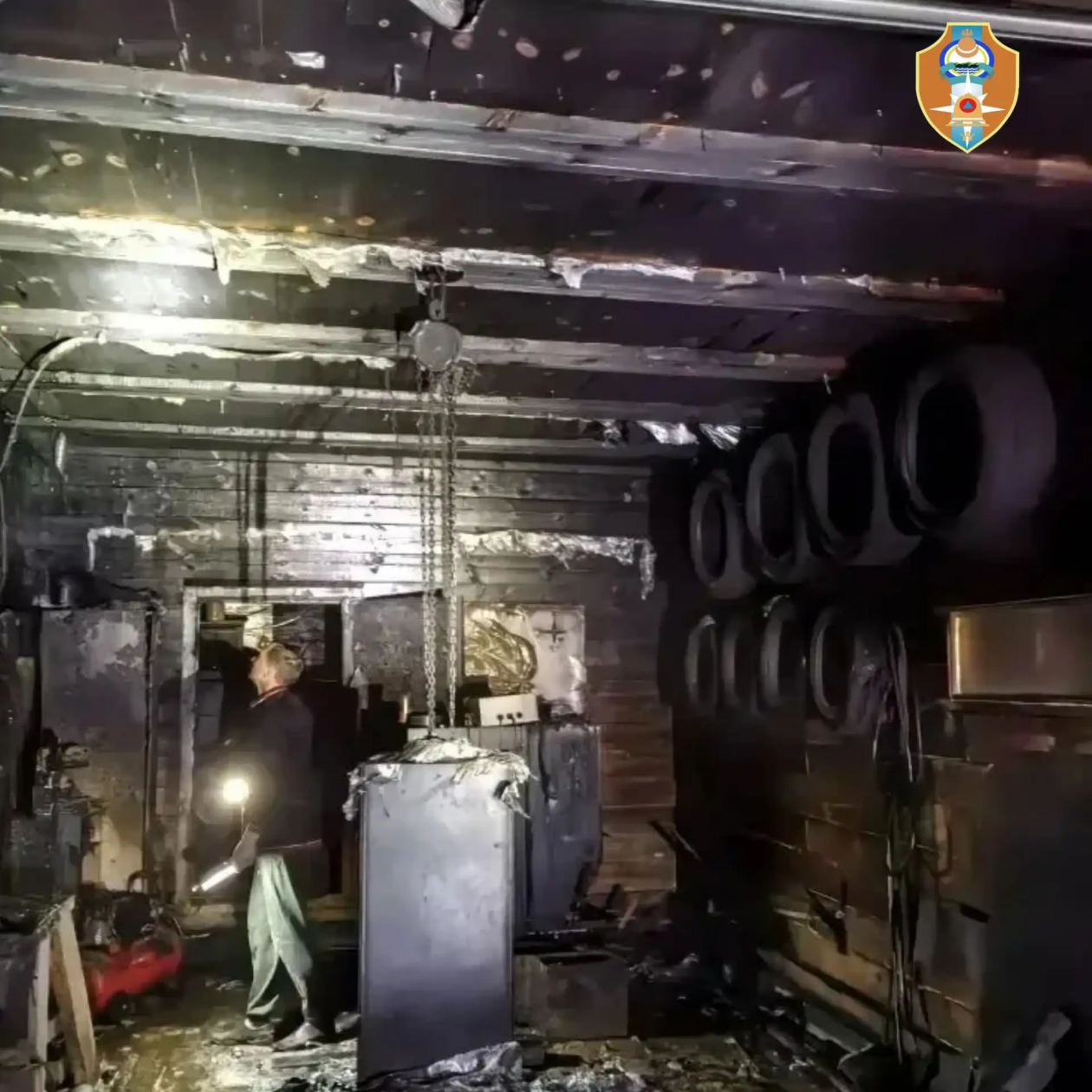 Пожар в гараже в селе Бурятии не перекинулся на дом МЧС по Бурятии
