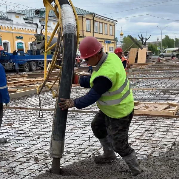 На Арбате в Улан-Удэ залили первое бетонное основание администрация г. Улан-Удэ