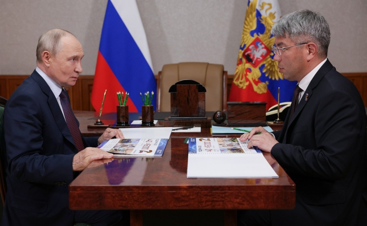 Встреча Путина и Цыденова