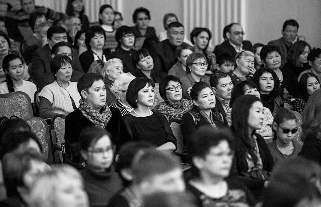 Первый фортепианный концерт в интернациональном исполнении услышали жители Улан-Удэ, Фото с места события собственное