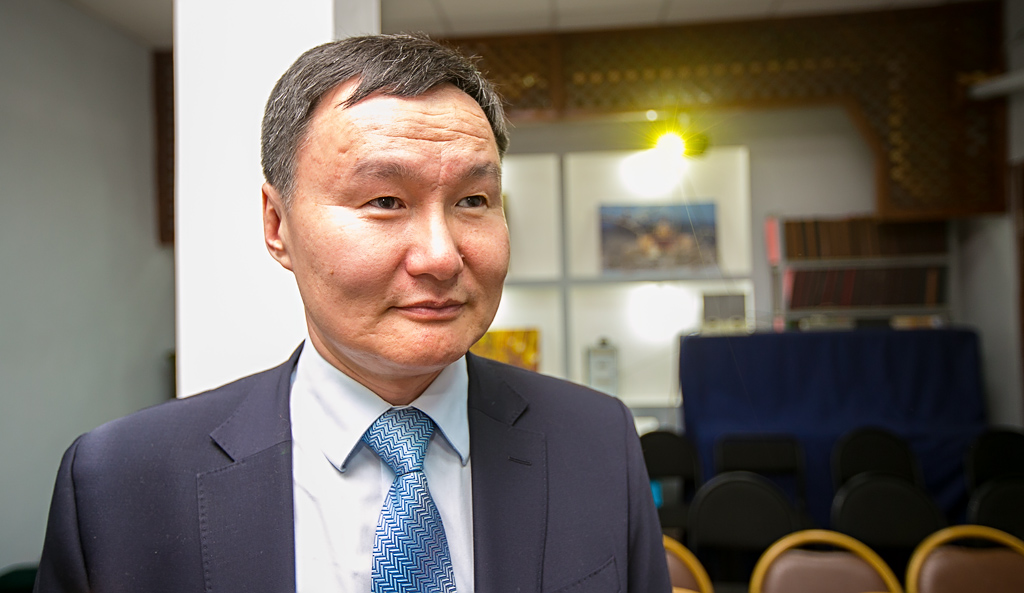 Советник главы Бурятии по вопросам национальной политики Жаргал Дагбаев, Фото с места события собственное