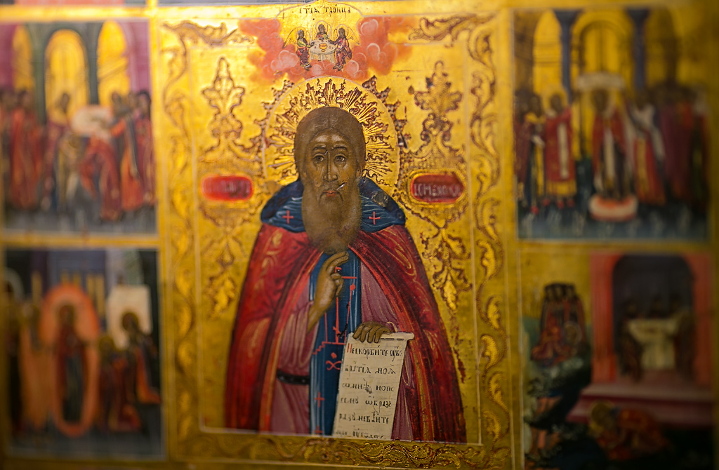 Святое воинство развернуло свои знамена в Улан-Удэ, Фото с места события собственное
