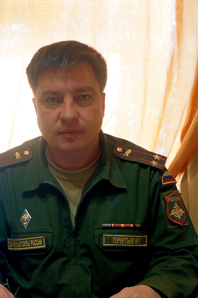 Начальник пункта по отбору на военную службу по контракту, подполковник Максим Терентьев, Фото с места события собственное
