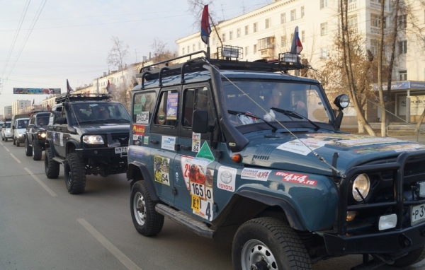 Всероссийский профсоюзный автопробег, который стартует в Москве, пройдет через Бурятию, Фото с места события из других источников