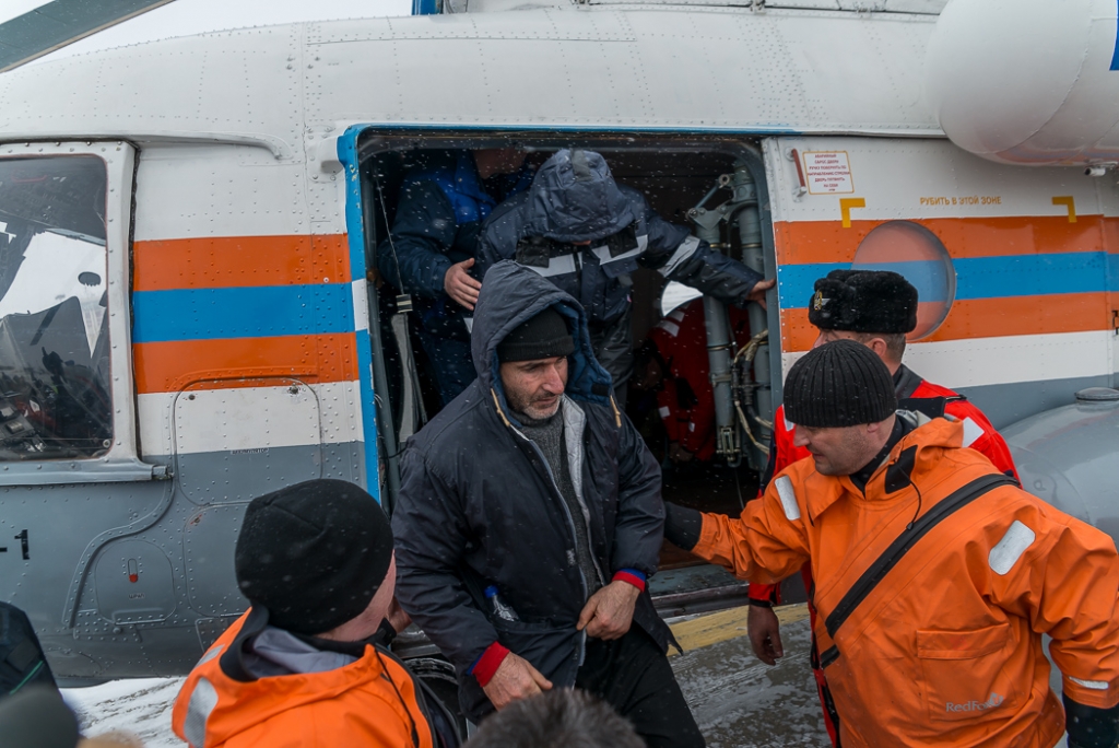 Моряки подтверждают версию об оверкиле "Дальнего Востока", на котором погиб житель Бурят, Фото с места события из других источников