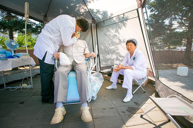 "Ярмарка здоровья" проходит на главной площади города Улан-Удэ