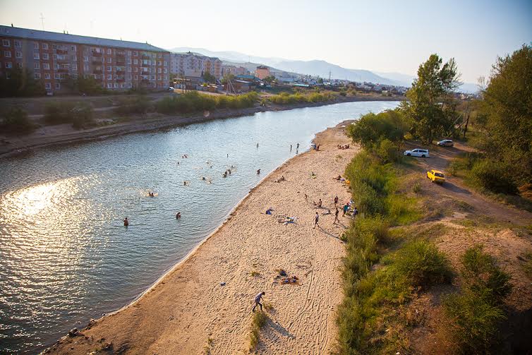 Запрет на купание в водоемах не останавливает жителей Бурятии