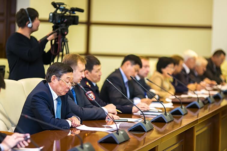 Тушению торфяников в Бурятии препятствует нехватка воды