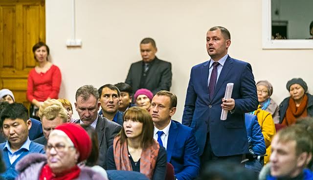 Власти Улан-Удэ ответили жителям 16-го округа на наболевшие вопросы