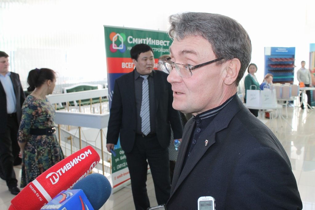 Владимир Ефремов