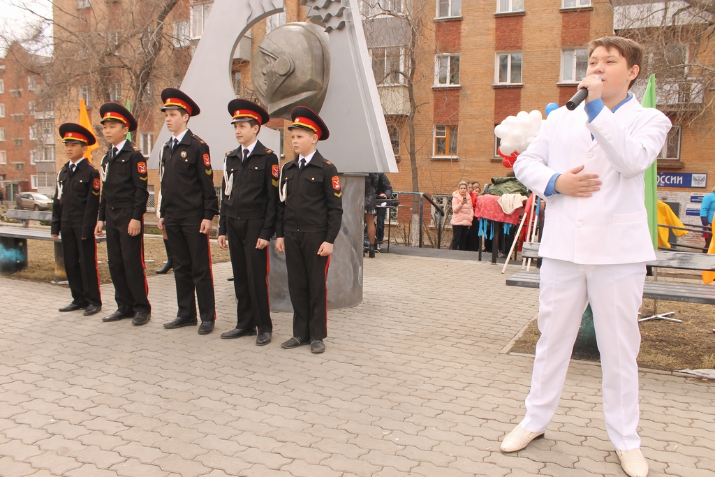 Выступления молодых певцов