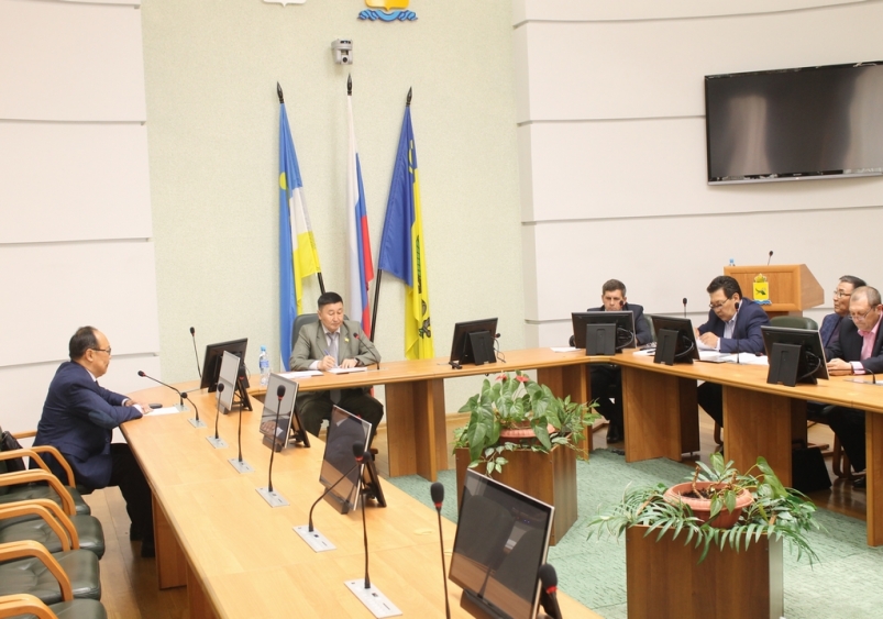 Заседание группы горсовета