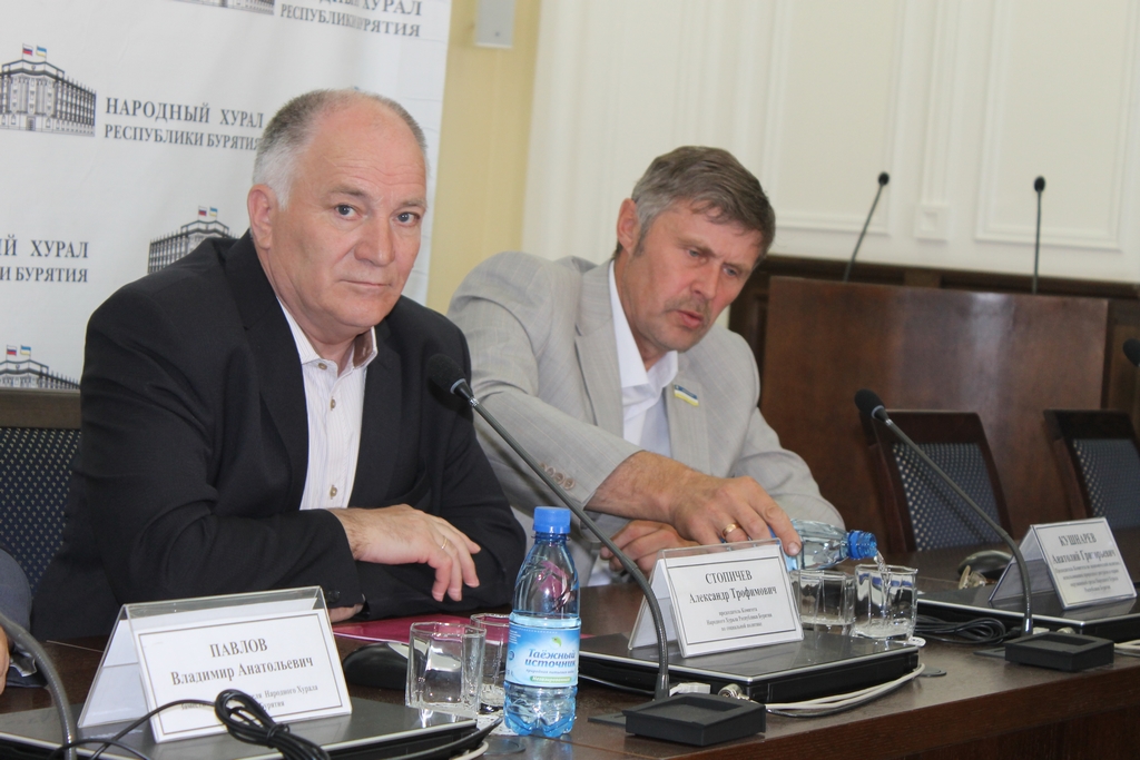 Александр Стопичев