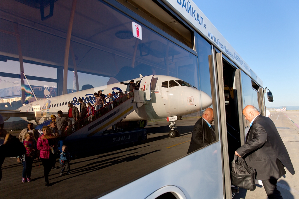 Китайский авиаперевозчик открыл рейс на Байкал Александра Данилова, UlanMedia