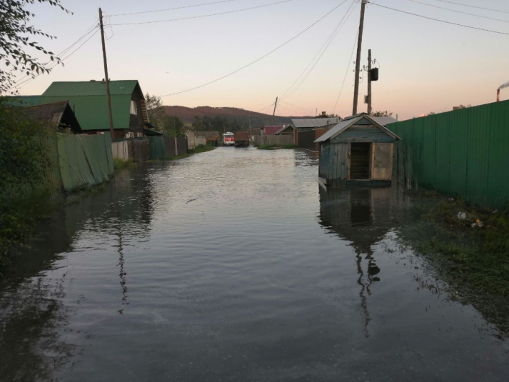 В столице Бурятии подскочил уровень воды в Селенге и Уде