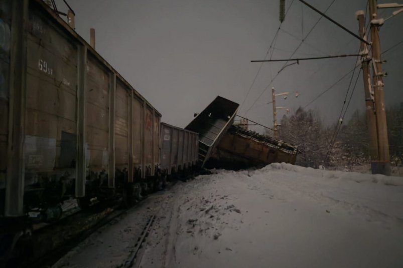 В Бурятии возбудили уголовное дело по факту схода 22 вагонов