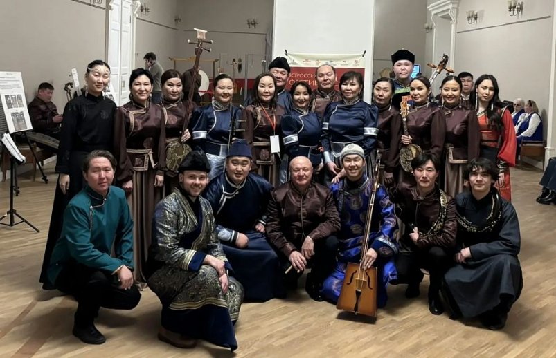 Бурятские музыканты покорили всероссийский фестиваль народных инструментов
