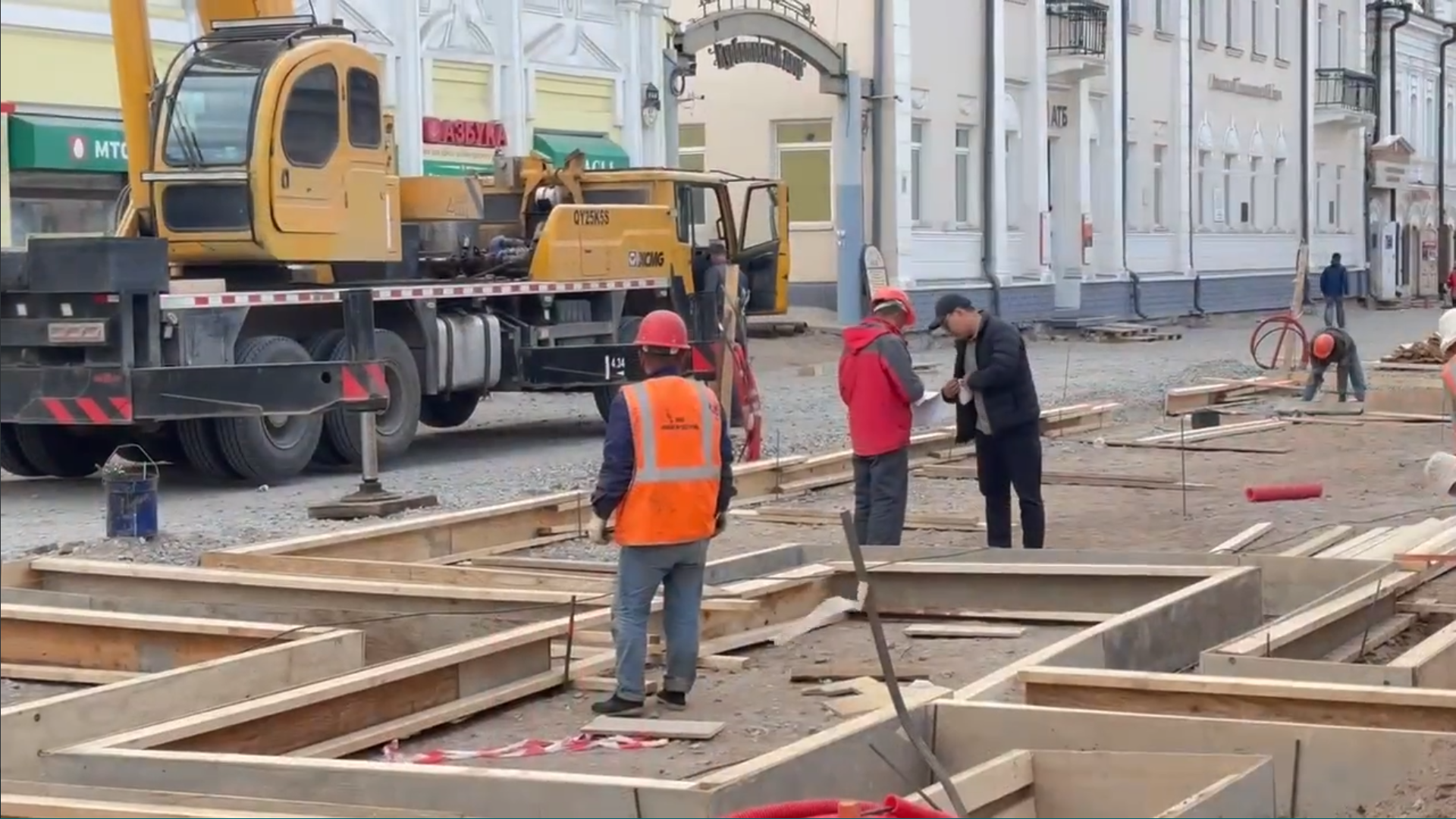 На Арбате в Улан-Удэ проложили ливневую канализацию