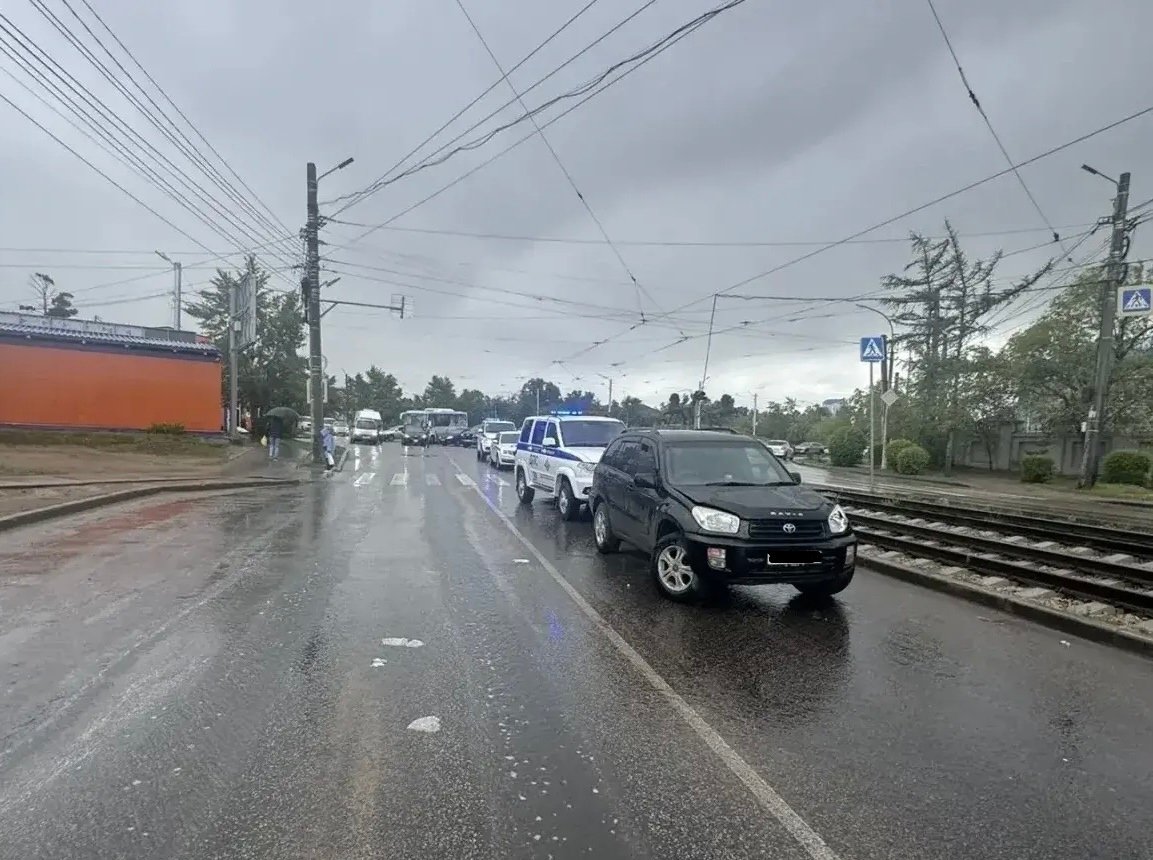 Бабушка с внучками попали под машину на пешеходном переходе ГИБДД по Бурятии