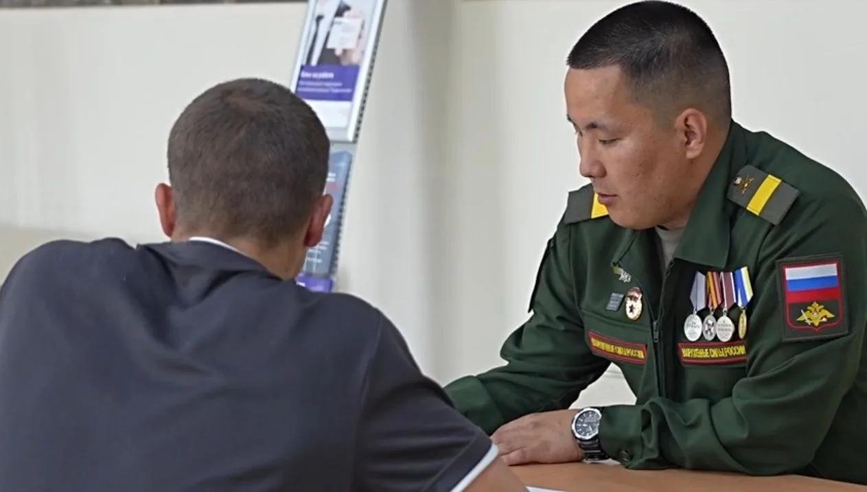 Регион добавил 500 тыс. рублей к единовременной поддержке военнослужащих по контракту пресс-служба правительства Бурятии