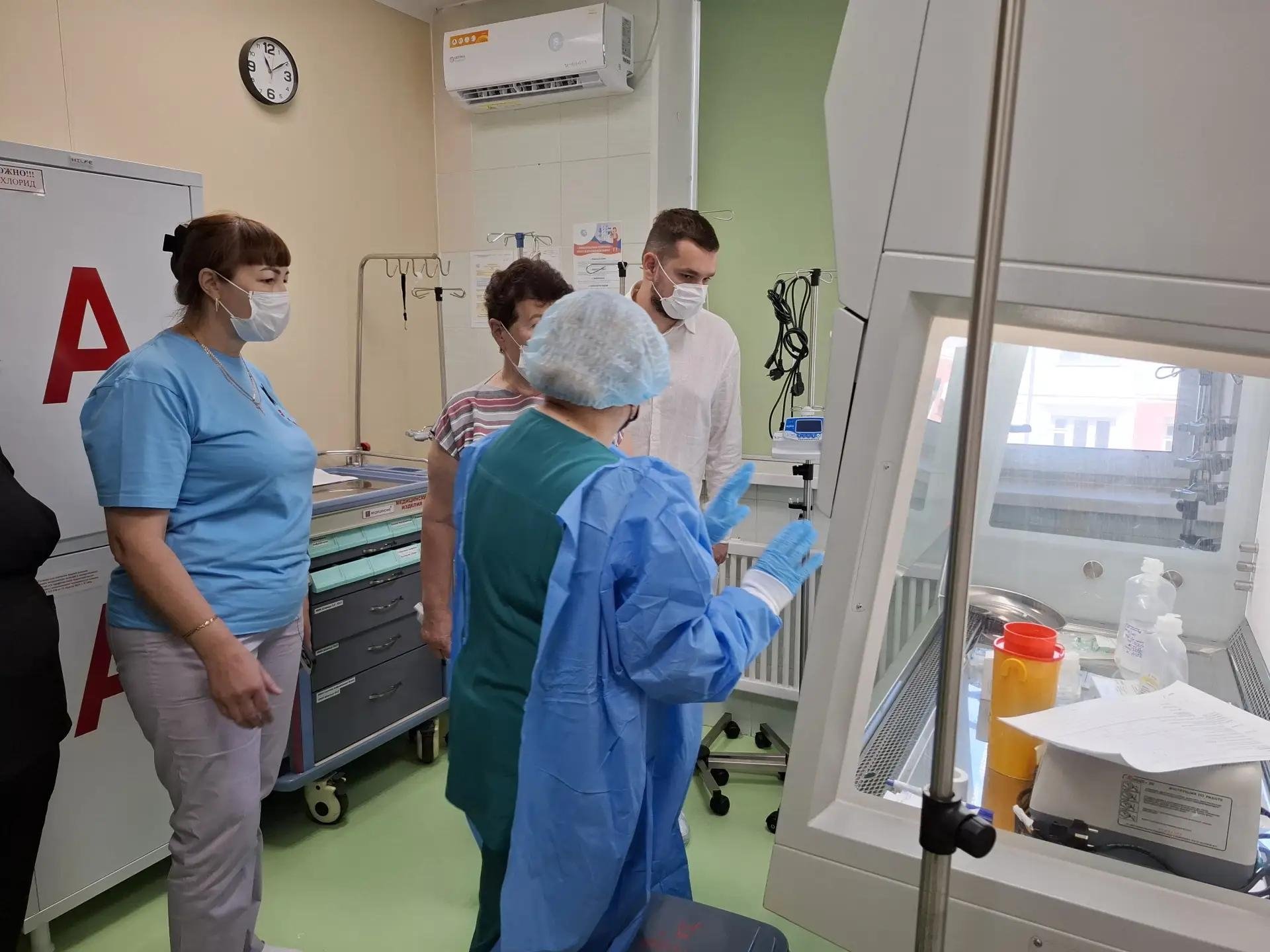 Специалисты из Москвы проверили оснащение и работу детского онкологического отделения в Улан-Удэ ДРКБ Бурятии