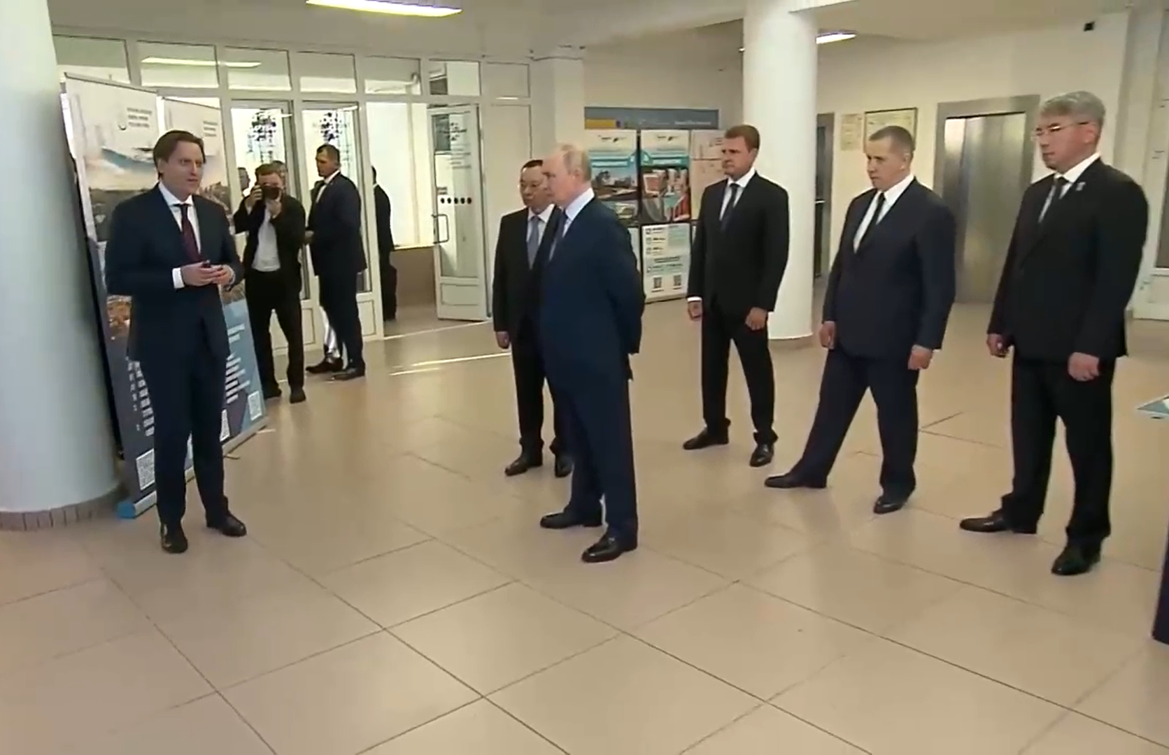 Путин в Улан-Удэ кадр из трансляции ТАСС