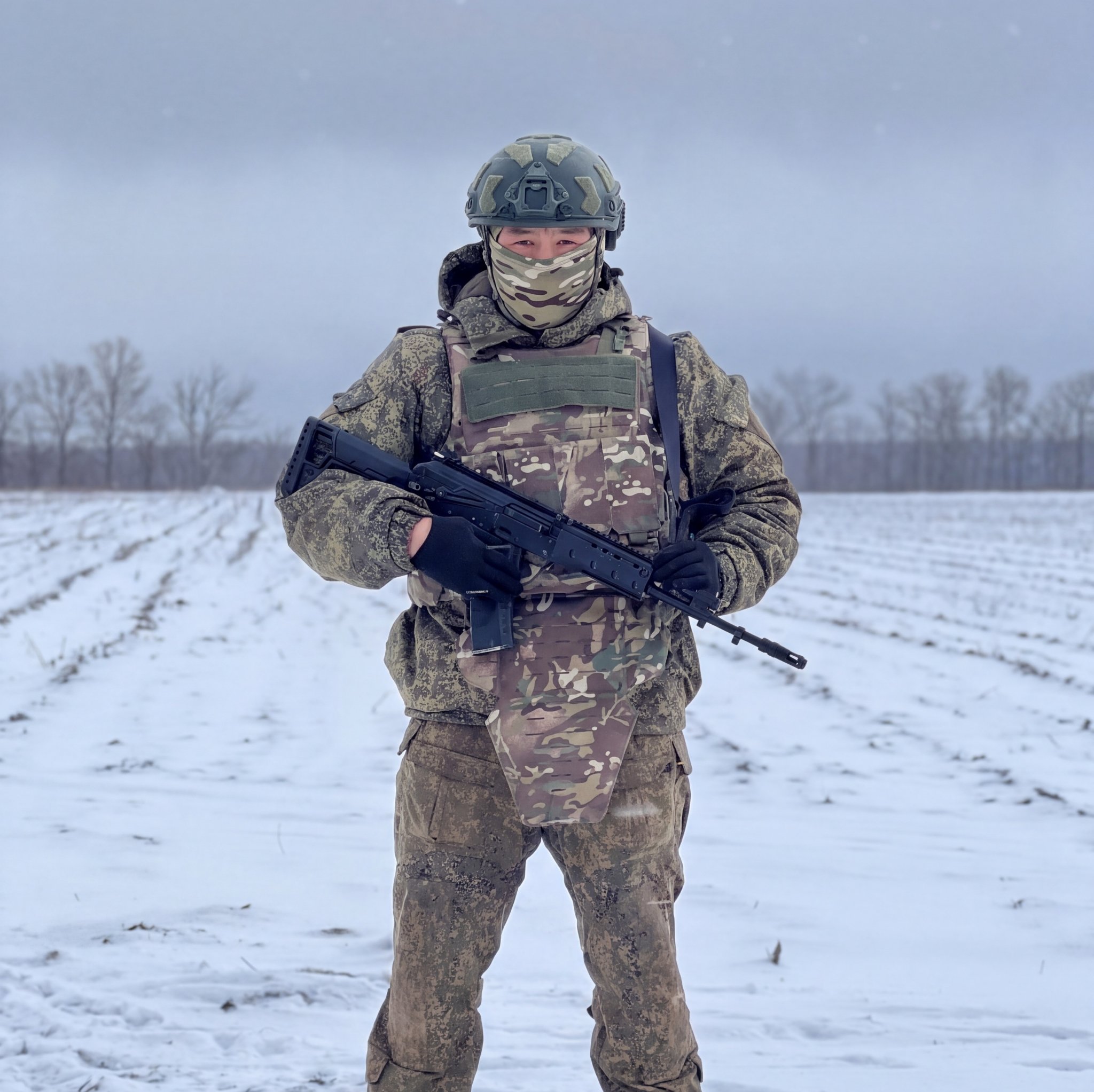 Гвардии сержант Лев Михайлов Восточный военный округ